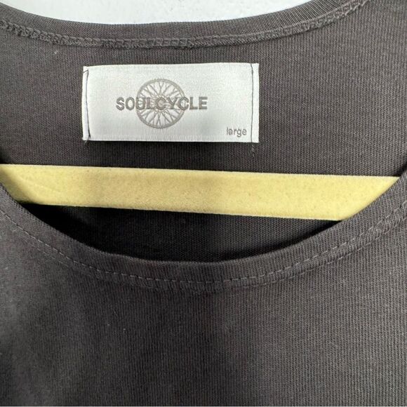 Soulcycle cropped top size large - Picture 4 of 5